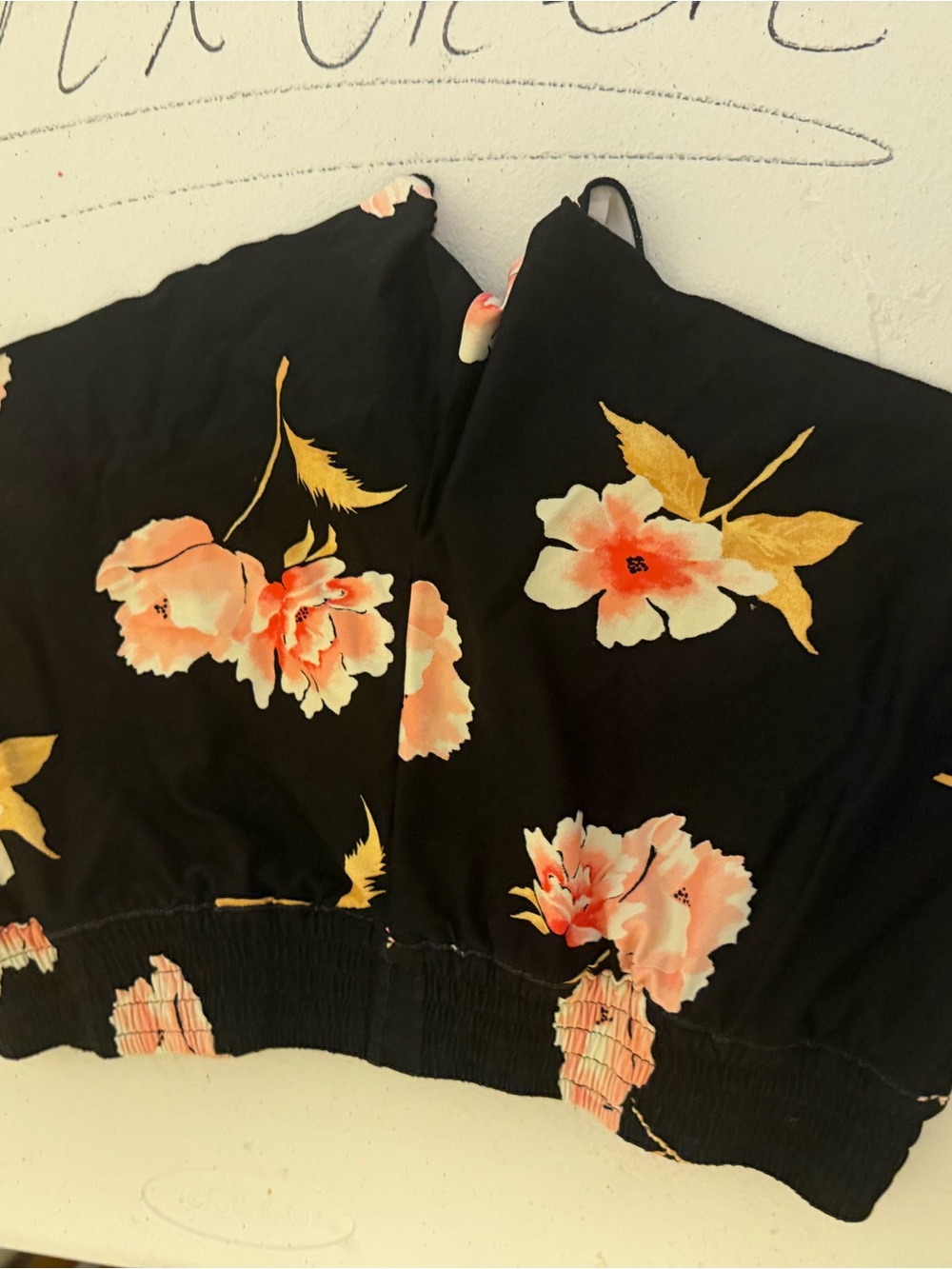 Women's Black Floral V-Neck Crop Top with Smocked Hem